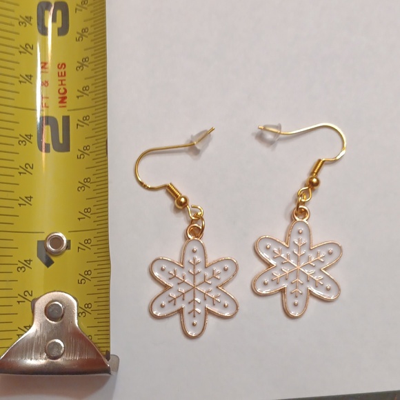 NWT Bundle of Two Pairs of Adorable Gold Dangling Christmas Earrings!! - Picture 3 of 6